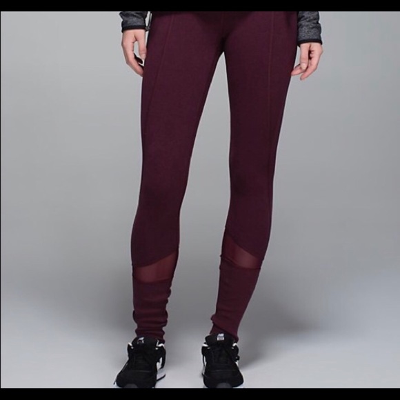 lululemon athletica Pants - Lululemon Devi Yoga pant RARE